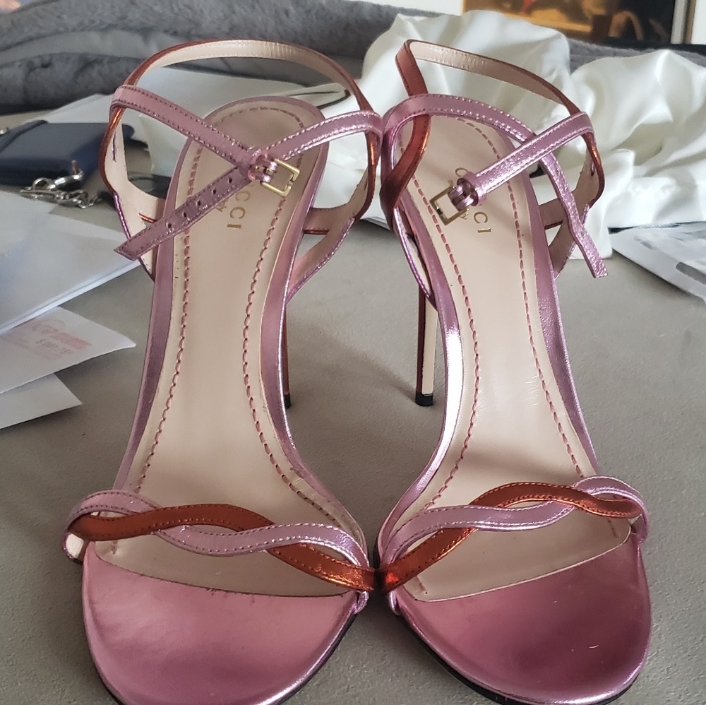 Gucci sandals